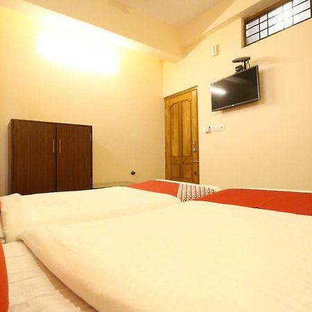 Oyo Flagship 30734 Jeevan Lodge Shimoga Esterno foto